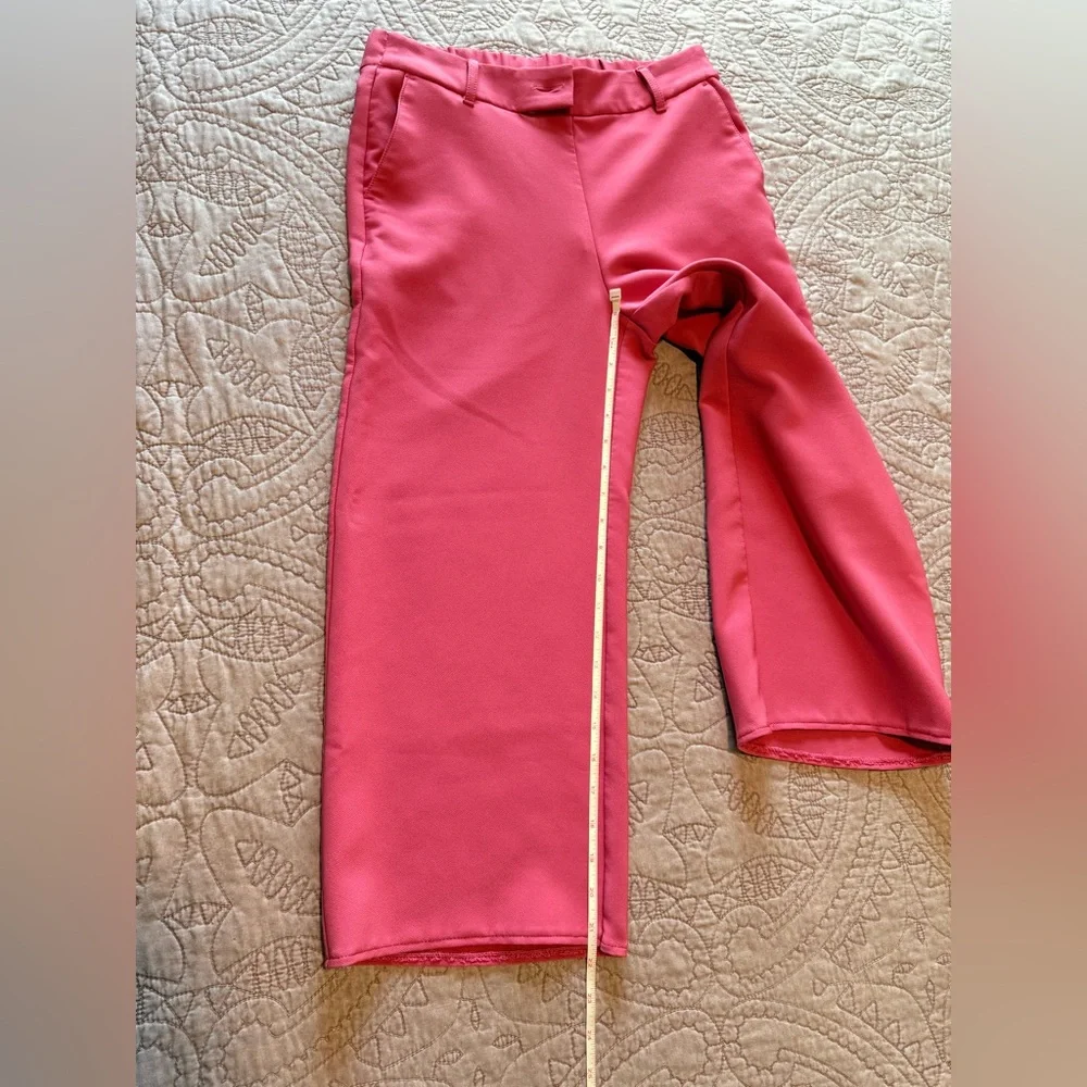 Isaac Mizrahi Vibrant Pink Cropped Pants - Picture 7 of 13
